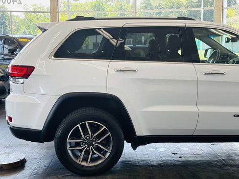 Used 2020 Jeep Grand Cherokee Limited AWD/4WD image 6