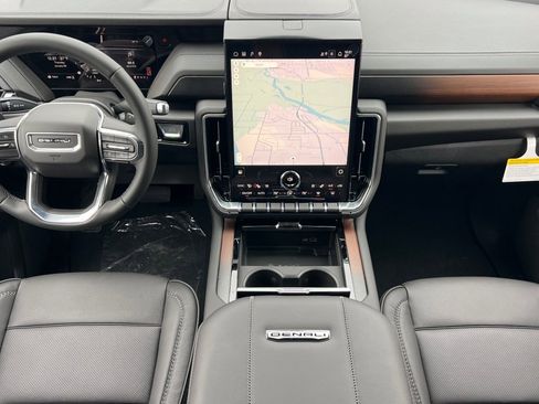 New 2026 GMC Yukon XL Denali image 10