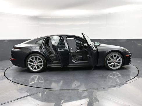 New 2026 Porsche Panamera image 34