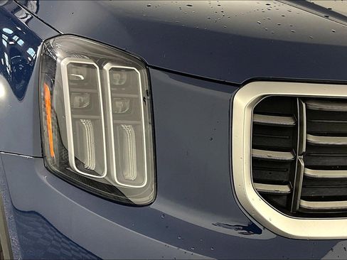 Used 2024 Kia Telluride S w/ S Sunroof Package image 29