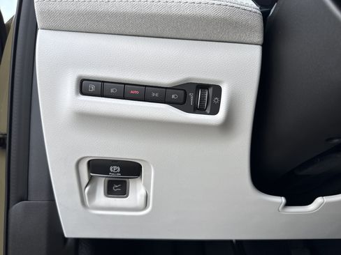 New 2026 Jeep Cherokee Laredo AWD/4WD image 31