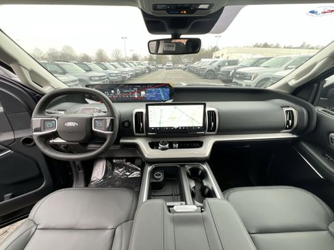 New 2026 Ford Expedition Max Active image 23