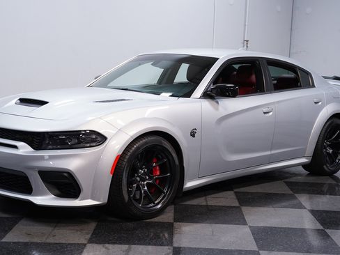 Used 2023 Dodge Charger SRT Hellcat w/ Harman/Kardon Audio Group image 6