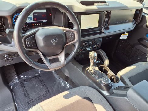Used 2023 Ford Bronco Big Bend AWD/4WD image 3