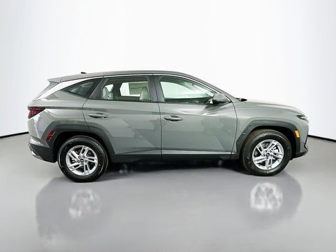 New 2026 Hyundai Tucson SE image 4