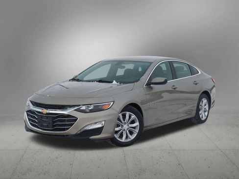 Used 2022 Chevrolet Malibu LT image 1