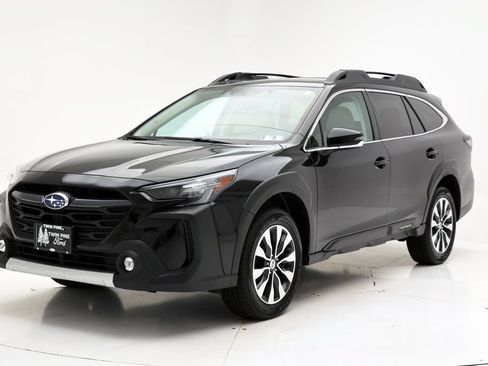 Used 2023 Subaru Outback Limited XT AWD/4WD image 2