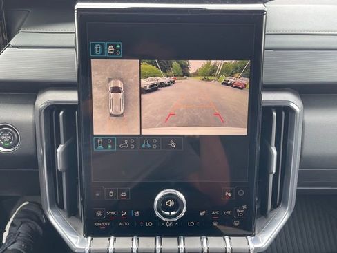 New 2025 GMC Acadia AT4 w/ Super Cruise Package image 13