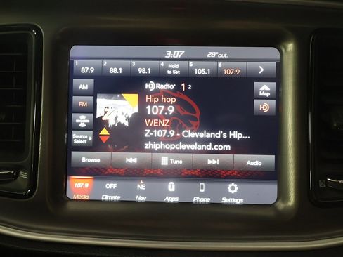 Used 2022 Dodge Challenger R/T w/ Shaker Package image 35