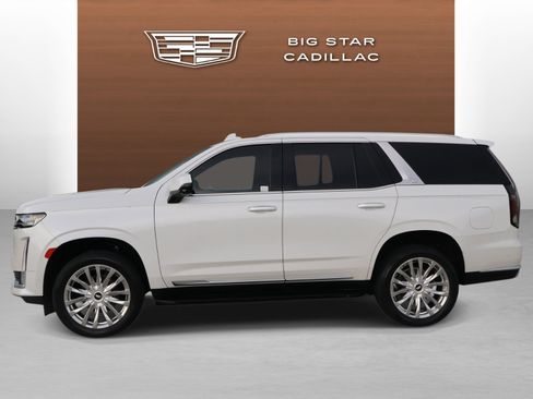 Used 2024 Cadillac Escalade Premium Luxury RWD image 2
