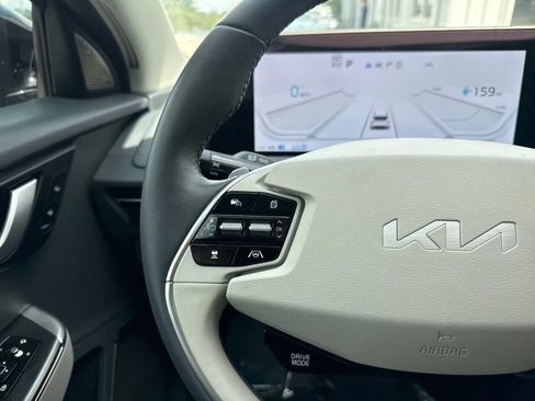 Used 2023 Kia EV6 Wind w/ Wind Technology Package RWD image 18