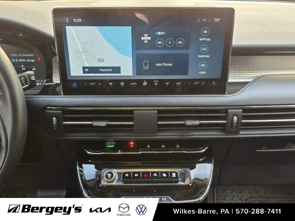 Used 2023 Lincoln Corsair AWD w/ Equipment Group 101A image 30
