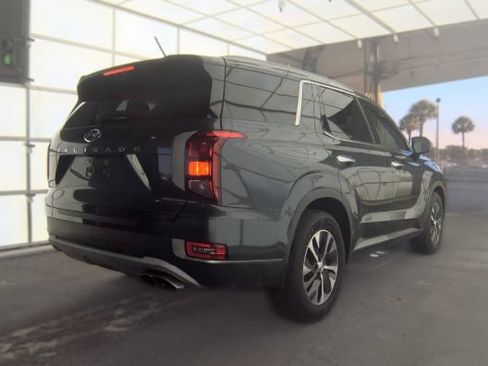 Used 2020 Hyundai Palisade SEL FWD image 3
