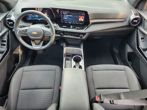 Used 2025 Chevrolet Equinox LT w/ Safety and Technology Package image 27