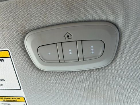 Used 2021 Jeep Cherokee Latitude Lux w/ Sun & Sound Group image 35