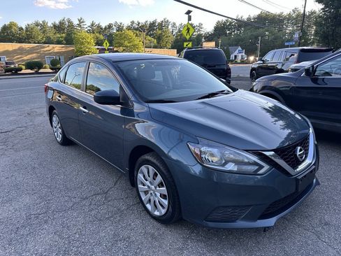 Used 2016 Nissan Sentra SV FWD image 19