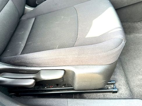 Used 2024 Chevrolet Malibu LT image 25