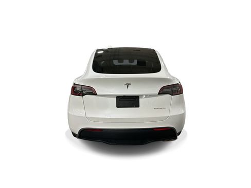 Certified 2023 Tesla Model Y Long Range AWD/4WD image 5