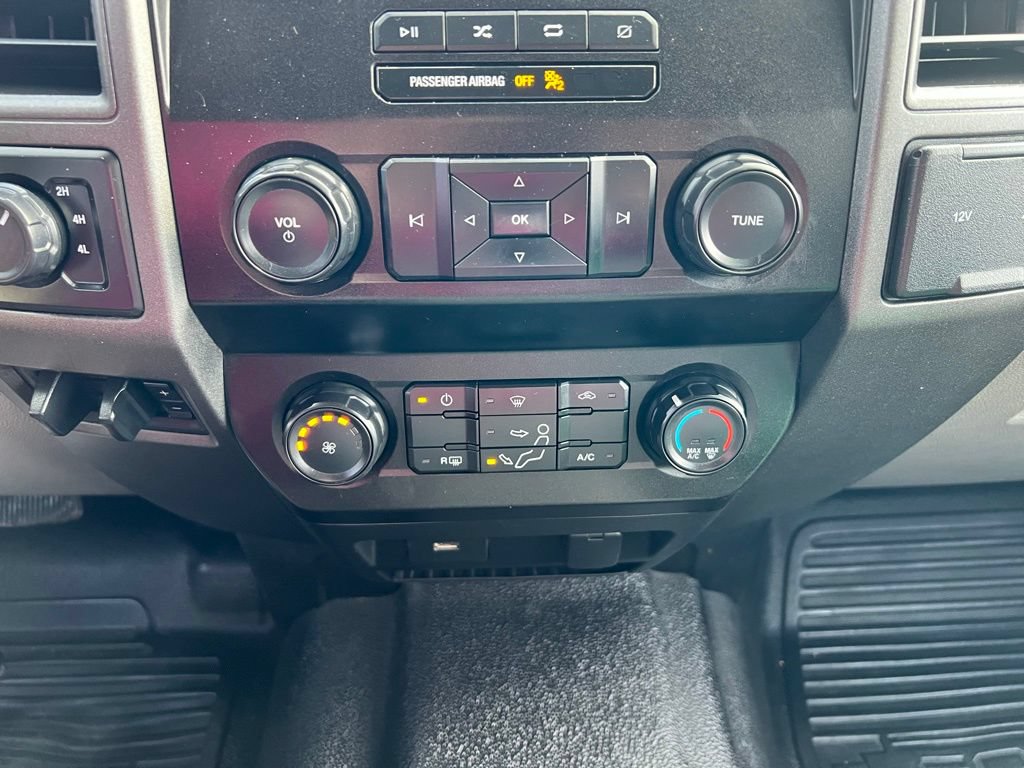 Used 2020 Ford F350 XL w/ Power Equipment Group AWD/4WD image 28