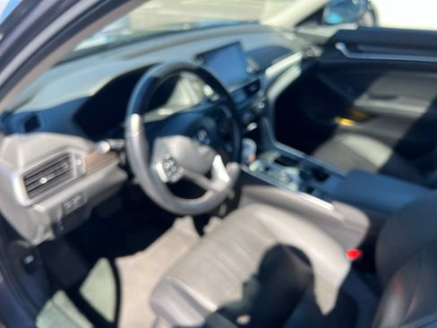 Used 2020 Honda Accord EX-L image 6
