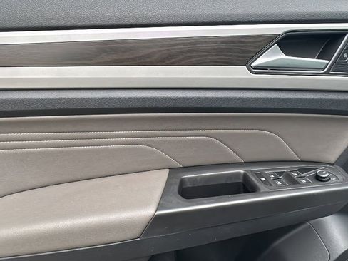 Used 2022 Volkswagen Atlas SE image 14