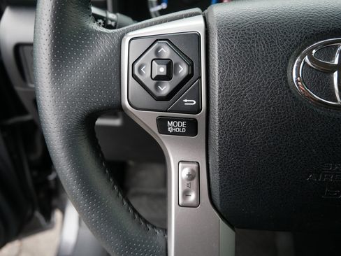 Used 2019 Toyota 4Runner Limited image 28