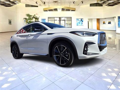 Certified 2025 INFINITI QX55 Luxe w/ Cargo Package image 1