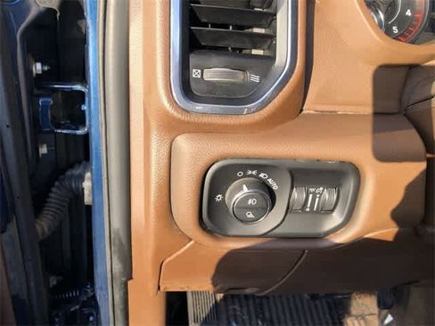 Used 2023 RAM 3500 Laramie image 21