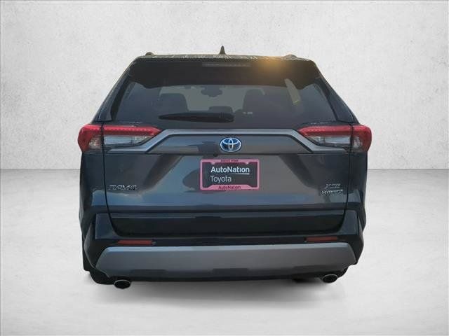 Used 2024 Toyota RAV4 XSE AWD/4WD image 6