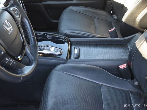 Used 2017 Honda Pilot Elite image 31