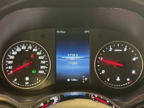 Used 2025 Mercedes-Benz Sprinter 2500 image 15