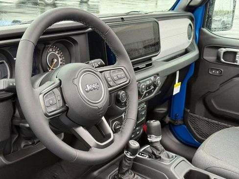 New 2025 Jeep Wrangler Willys image 20
