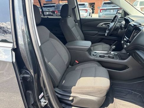 Used 2019 Chevrolet Traverse LT FWD image 26