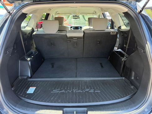 Used 2019 Hyundai Santa Fe XL SE FWD image 18