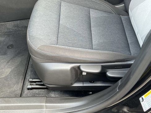 Used 2024 Chevrolet Trax LS w/ LS Convenience Package FWD image 14