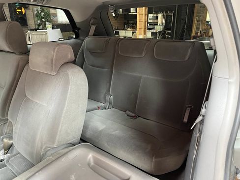 Used 2004 Toyota Sienna LE FWD image 23