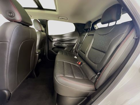 Used 2023 Chevrolet Bolt EUV Premier w/ Sun & Sound Package image 26