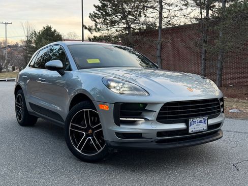 Used 2020 Porsche Macan image 1