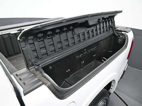 Used 2025 RAM 1500 Limited image 43