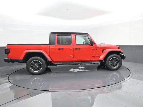 Used 2023 Jeep Gladiator Overland AWD/4WD image 4