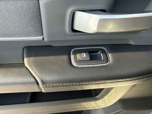 Used 2023 RAM 2500 Big Horn w/ Level 1 Equipment Group image 12