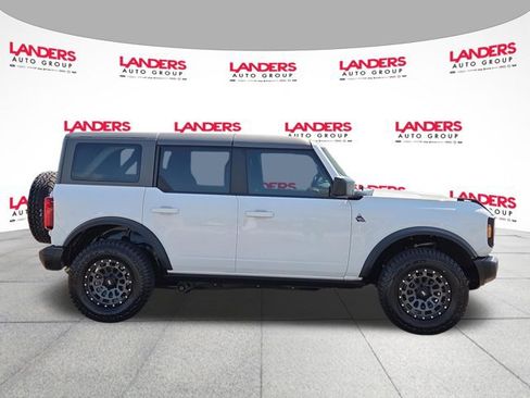 Certified 2023 Ford Bronco Black Diamond AWD/4WD image 2