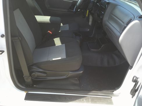 Used 2011 Ford Ranger XL RWD image 10