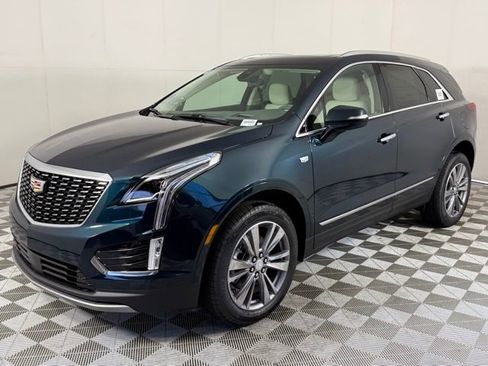 New 2025 Cadillac XT5 Premium Luxury w/ Technology Package image 3