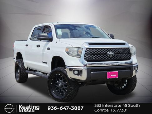 Used 2019 Toyota Tundra SR5 w/ SR5 Upgrade Package RWD image 3