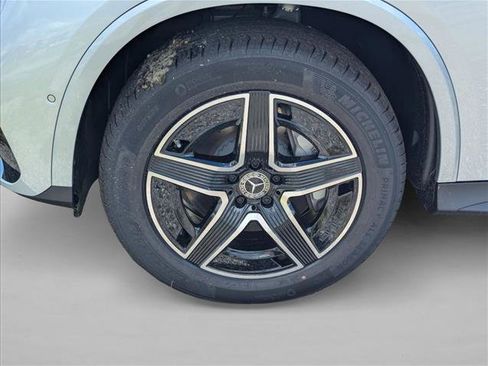 New 2026 Mercedes-Benz GLC 300 image 9