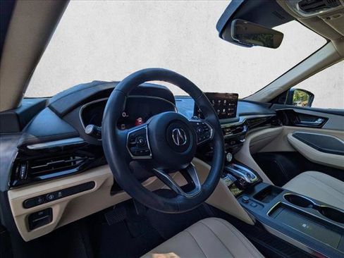 Used 2025 Acura MDX FWD image 10