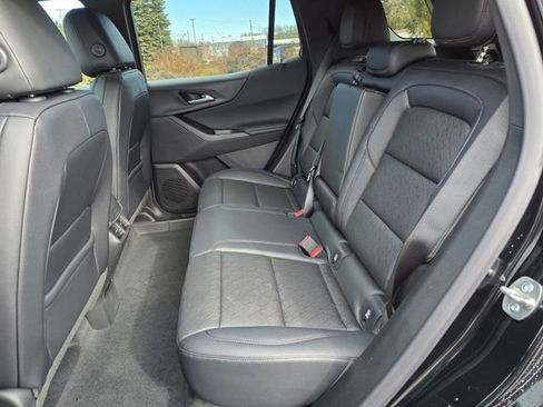 New 2026 Chevrolet Equinox LT w/ Convenience Package II image 13