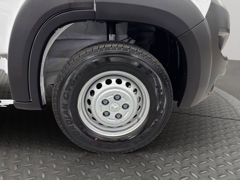 New 2026 RAM ProMaster 2500 w/ Premium Convenience Group image 16