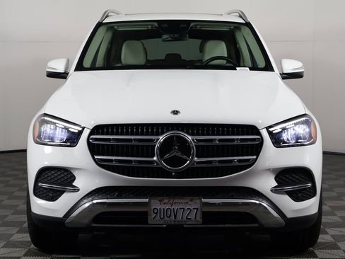 Certified 2025 Mercedes-Benz GLE 450e 4MATIC image 2